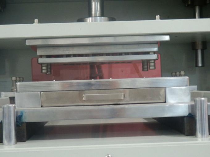 PCB-ponsenhulpmiddel, PCB-ponsenmachine, ponsenmachine voor PCB, PCB-ponsenvorm, CWPE 555.jpg